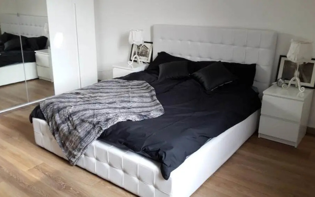 West Booking House SRLS - WBH Porta Romana Apartment