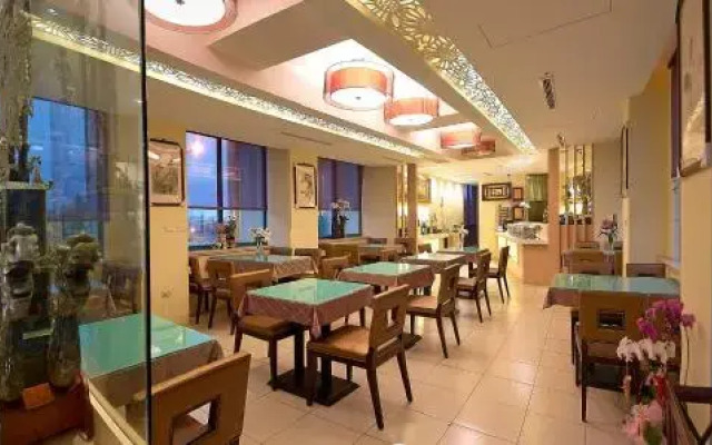 Zhi Baishan Motel