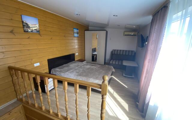 Guest house on Nadezhda Street