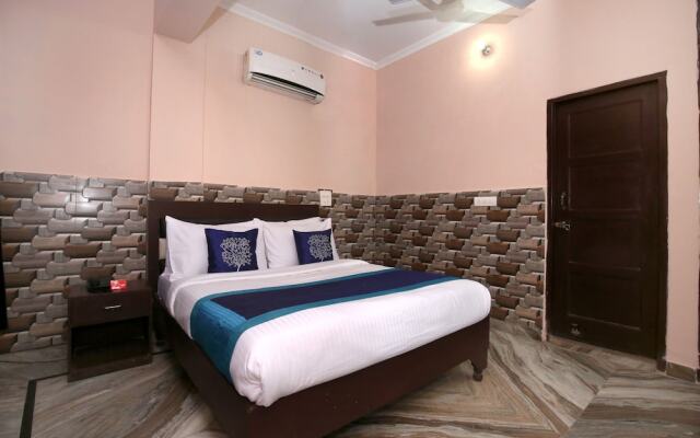 OYO 9740 Hotel Him Sagar