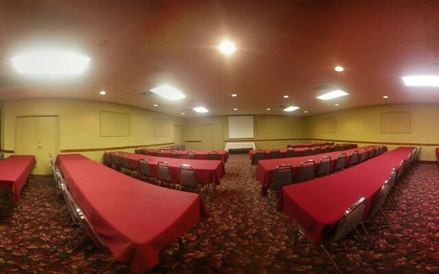 Rodeway Inn and Suites