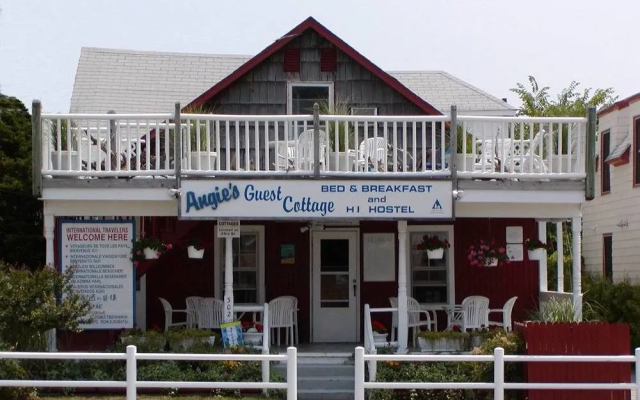 Angie's Guest Cottage