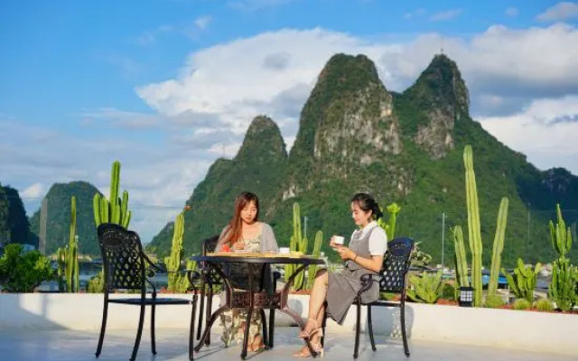 SuYan white high-end boutique homestay