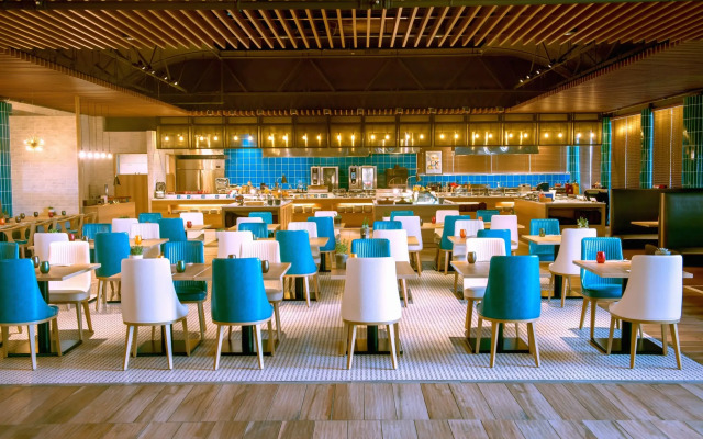 Oriental Hotel Okinawa Resort & Spa