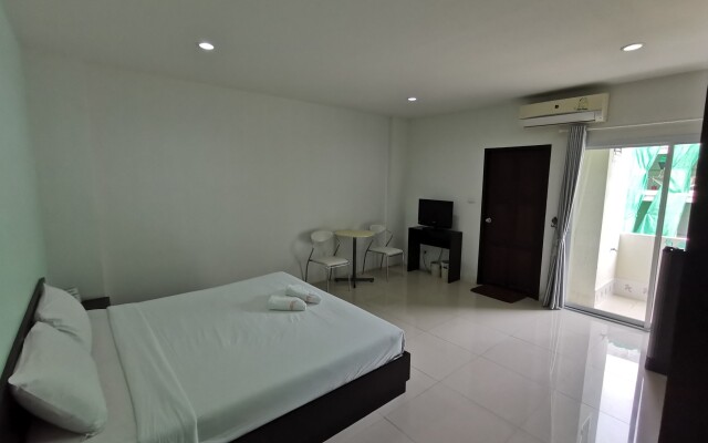 Hua Hin Irooms Hotel