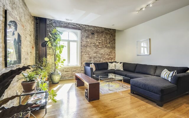 Newly Remodeled Loft In Lower Nob Hill 2 Bedroom Home by RedAwning