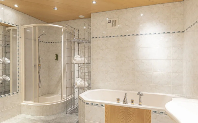 Nice Apartment With Balcony