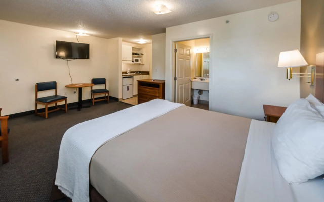 Tampa Bay Extended Stay Hotel