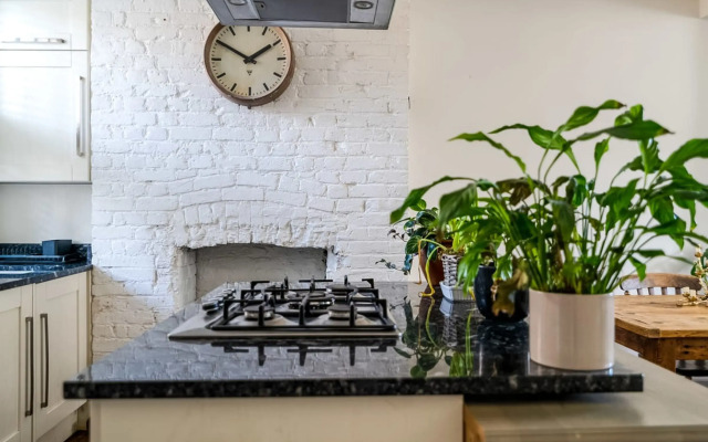 Historic 18th Century Terrace House