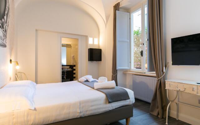 Trevi Contemporary Suite