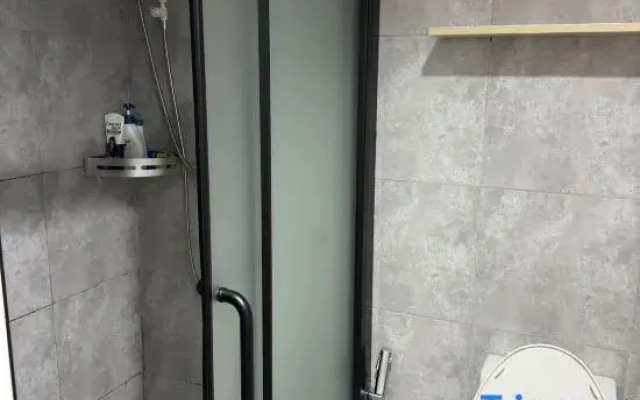 619 @ West Jones Residences