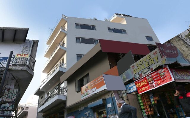 Hotel Pine By OYO Rooms