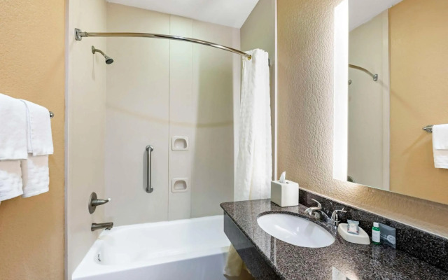Best Western Lubbock West Inn & Suites