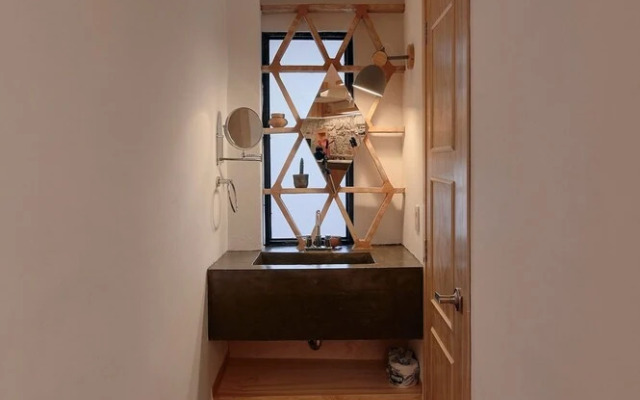 Rubina Jewel in Downtown Design Location Comfort