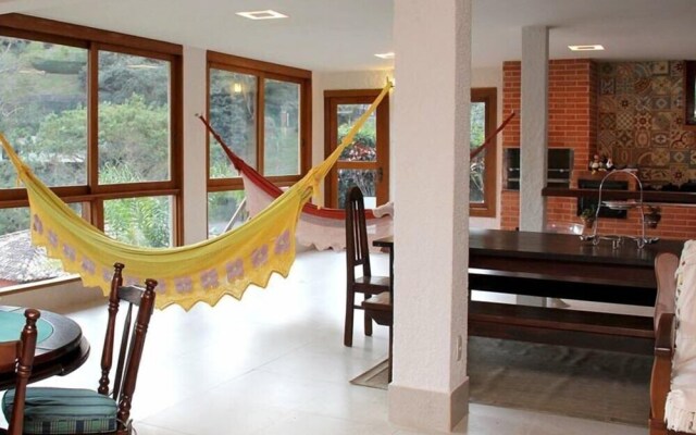 All in Rio - Casa com Área Gourmet e diarista