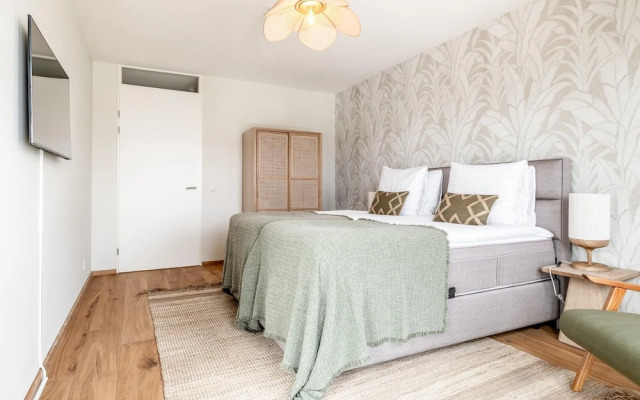 Scheveningen Flat Near Beach