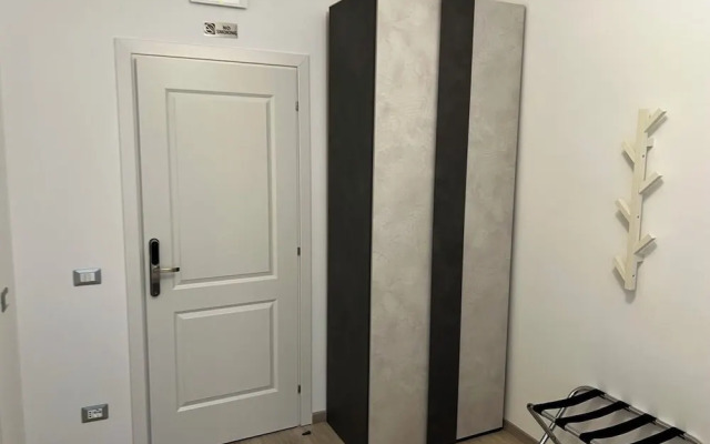 Love4Rome Guest House