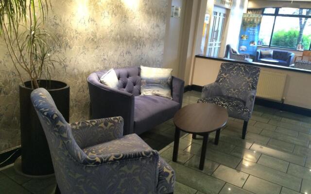 Waterford Marina Hotel