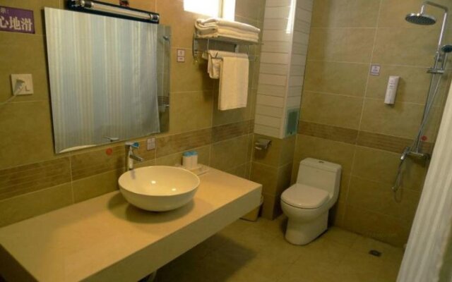 Lijiang Harbour Impression Hotel