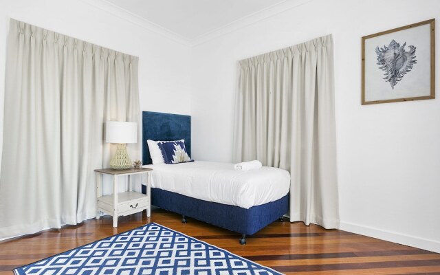 Panoramic Ocean Views in Peregian Beach! 41 Parakeet Cresent