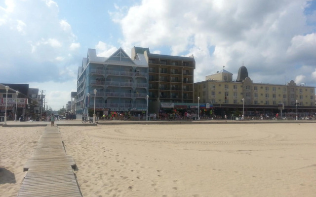 Ocean 1 Hotel and Suites