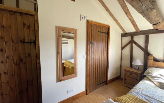 The Cow Shed 1br-sleeps4-parking-petsok
