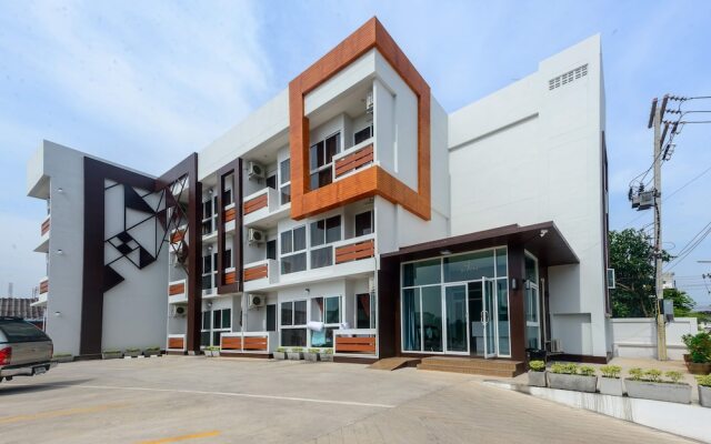 O2 Hotel Sakonnakhon
