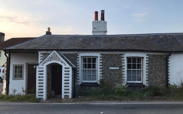 Wonderfully Quirky 3BD Home Amberley West Sussex