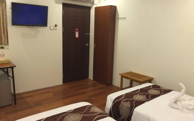 High Five Hotel
