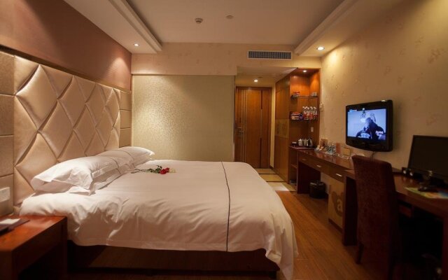 Yiwu Luck Bear Hotel