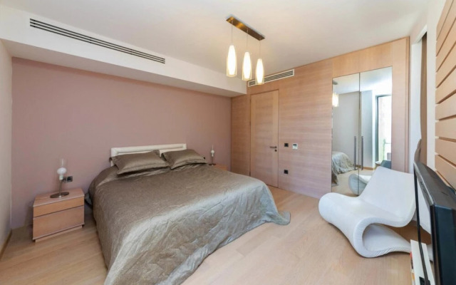 Regal Home With Shared Pool Near Beach in Bodrum