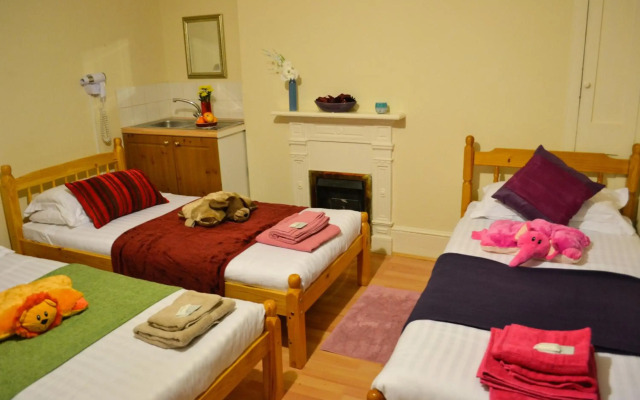 City London Hotel