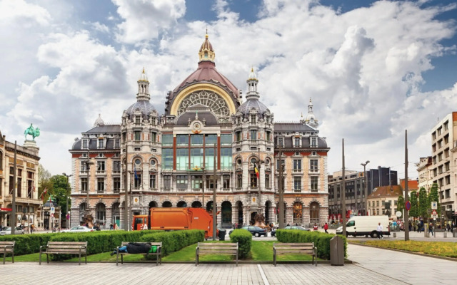 Holiday Inn Express Antwerp City Centre by IHG