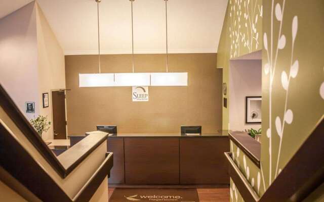 Sleep Inn & Suites