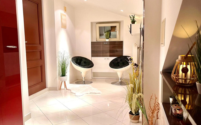 Duplex 2 with quiet terrace on Wenceslas Square