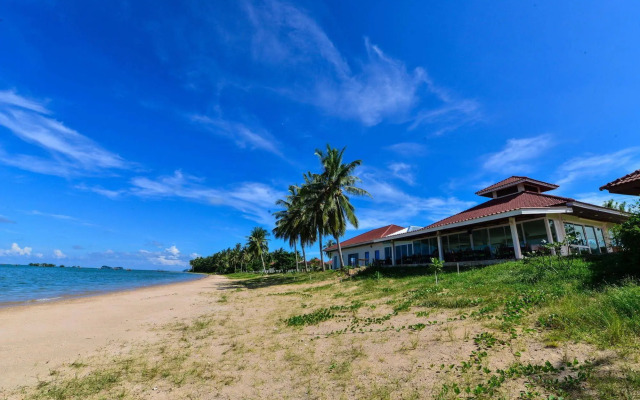 Starlight Beach Resort Chumphon