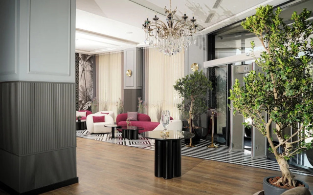 Aurea Hotel