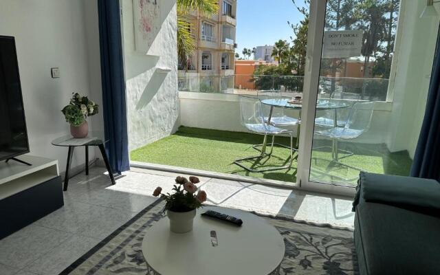 Sunny Apartment Tanife by Yumbo