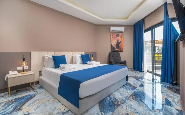 Feniks Hotel