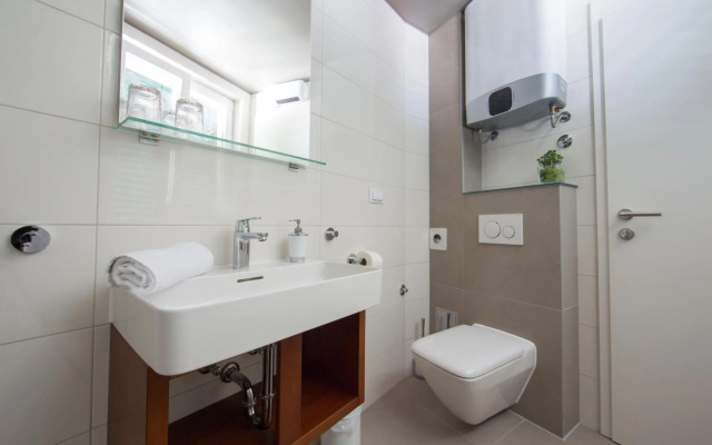 Luxury Rooms Silente Bacvice 1