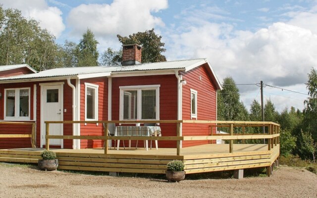 6 Person Holiday Home in Sunne