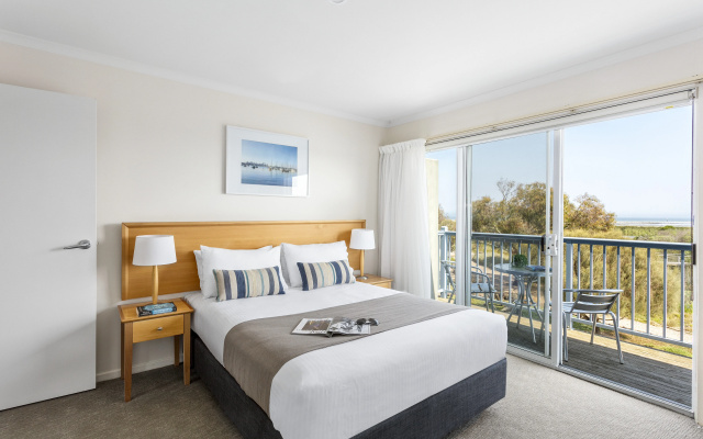 Quest Williamstown North – Guest Rooms – Melbourne