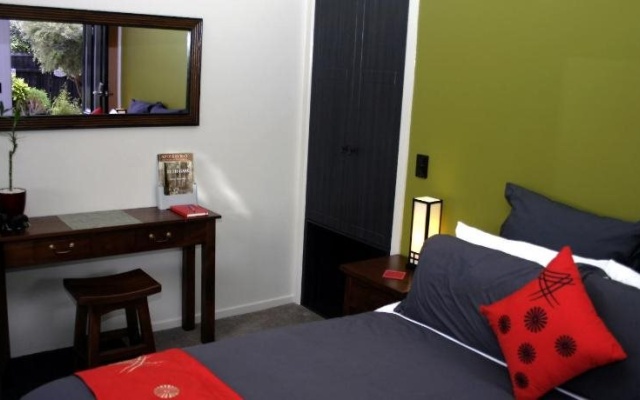 Stay Inn – Guest Rooms – Apollo Bay