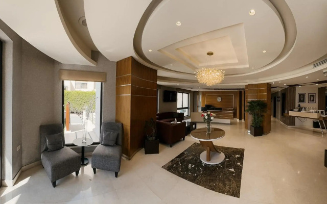 Celino Hotel