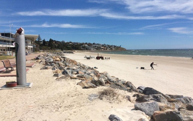 Rosalynda BnB by the sea – Beach – Adelaide