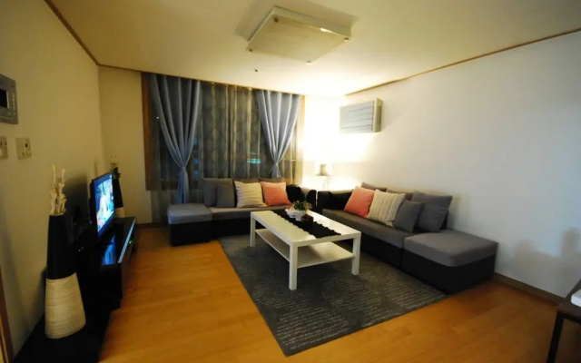 Jin Cozy House