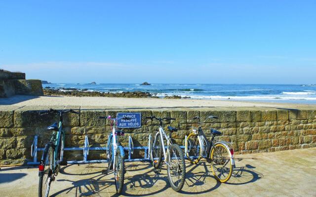 Semi-detached House, Carnac