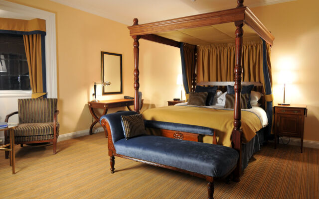 Royal Marine Hotel
