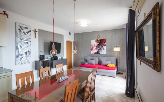 Awesome Home in Kastel Gomilica With Wifi and 2 Bedrooms