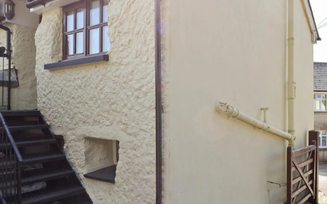 The Bridge Inn Apartment